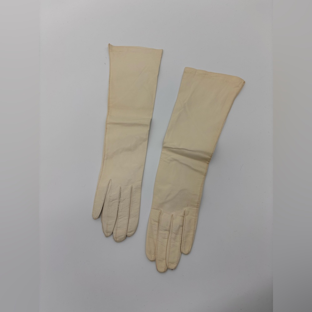 Vintage BONWIT TELLER Cream Kid Leather Gloves – Made in Germany 1950s 12” Long